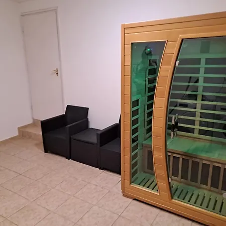 Buekkrosehill * Bukkmogyorosd